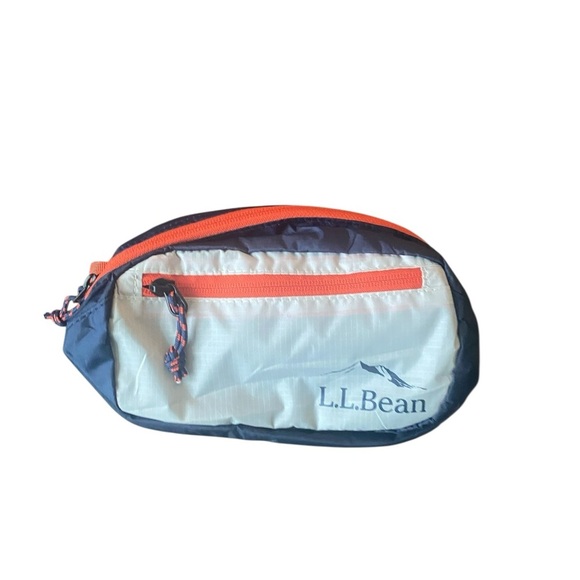 L.L. Bean  Stowaway Waist Fanny pack - Picture 2 of 11